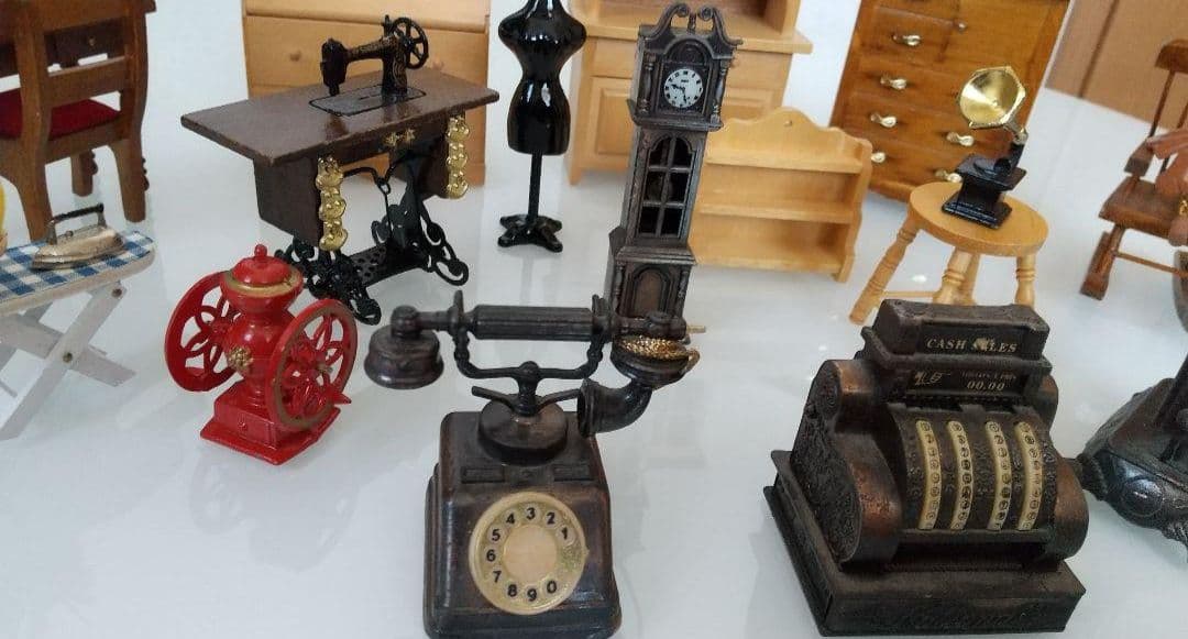 【ヴィンテージ家具】金属製 ミニ ミニチュア 家具 セット インテリア雑貨 小物