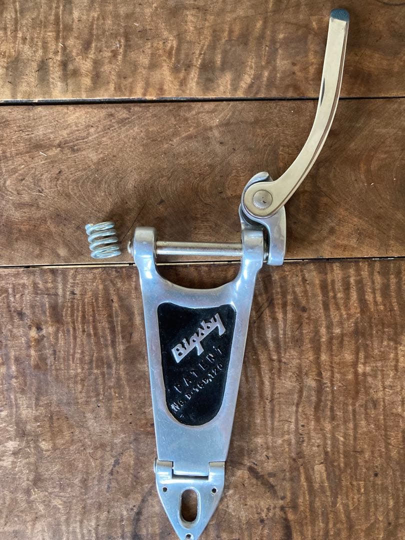 Bigsby B6 ビブラートユニット　テールピース