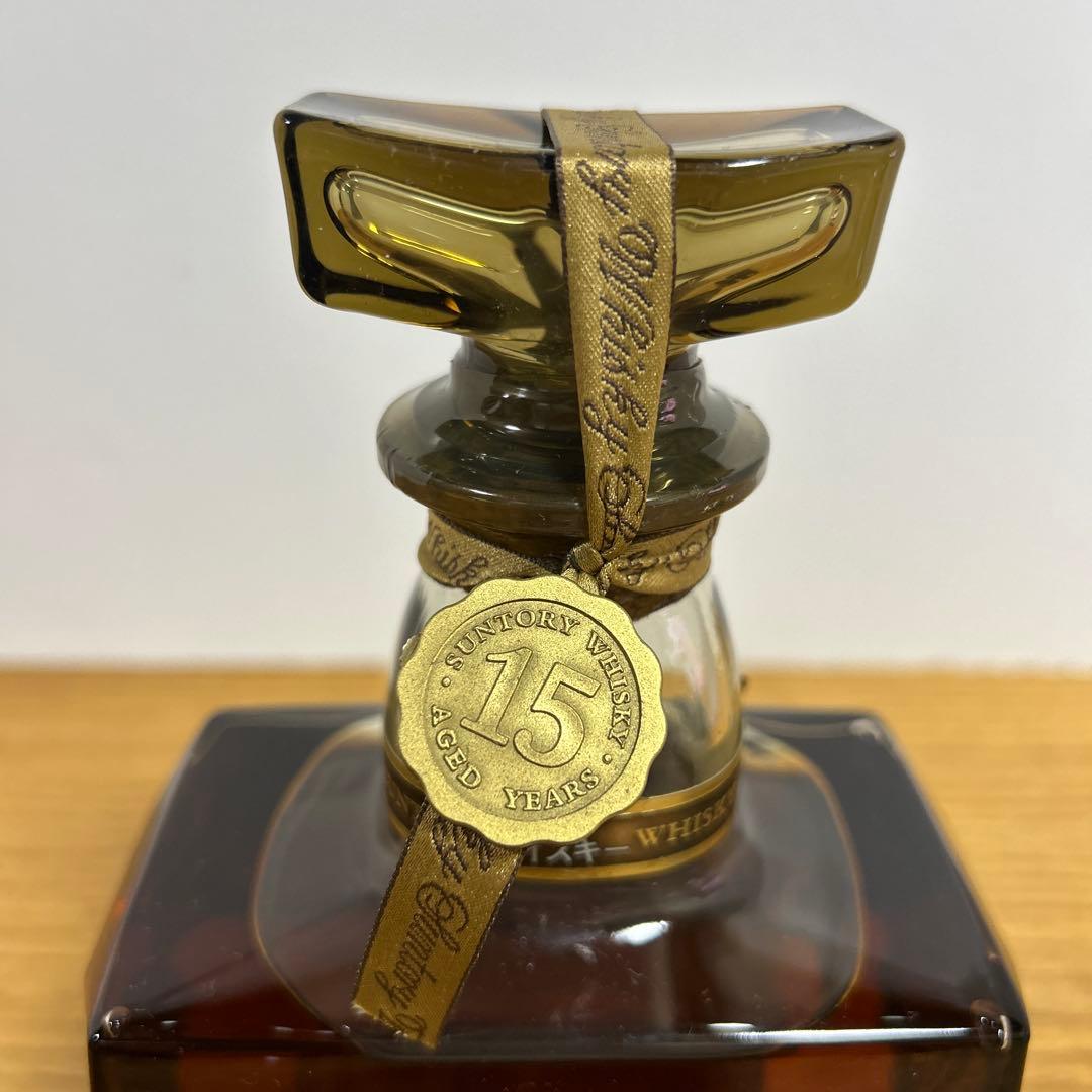 サントリーウイスキー ロイヤル 15年 ゴールドラベル 750ml ギフト限定品