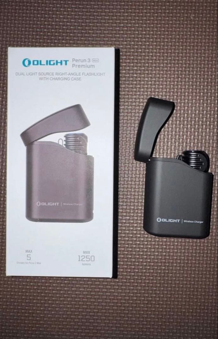 OLIGHTオーライト Perun 3mini Premium