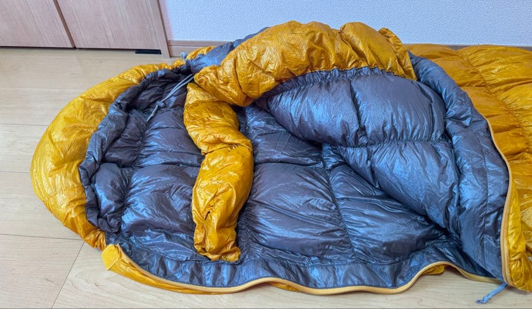 モンベル ウルトラライト　スーパーストレッチ　ダウンハガー　#2