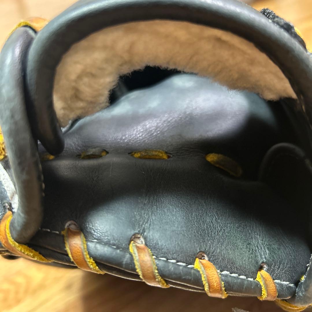 V*K様 【値下げ中】Xanax 硬式グローブ 黒 編み込みスタイル　中学生　内