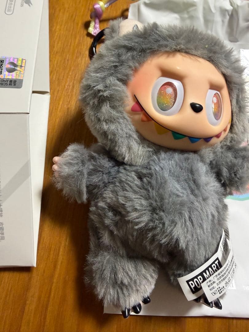 100%公式正規品 ラブブ♡Bigintoenergyシークレット ID本我