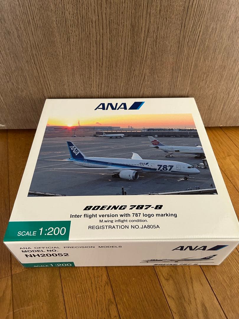 全日空商事 ANA Boeing 787-8 スケール1/200