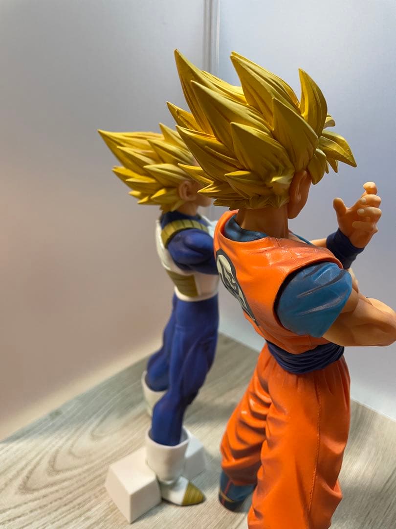 【美品】ドラゴンボール メモリーズ　フィギュア　孫悟空 ベジータ