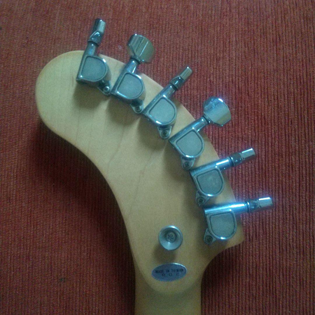 ぱんち様用　フェルナンデス エレキギター ZO-3 象さん 赤 ※専用ケース付