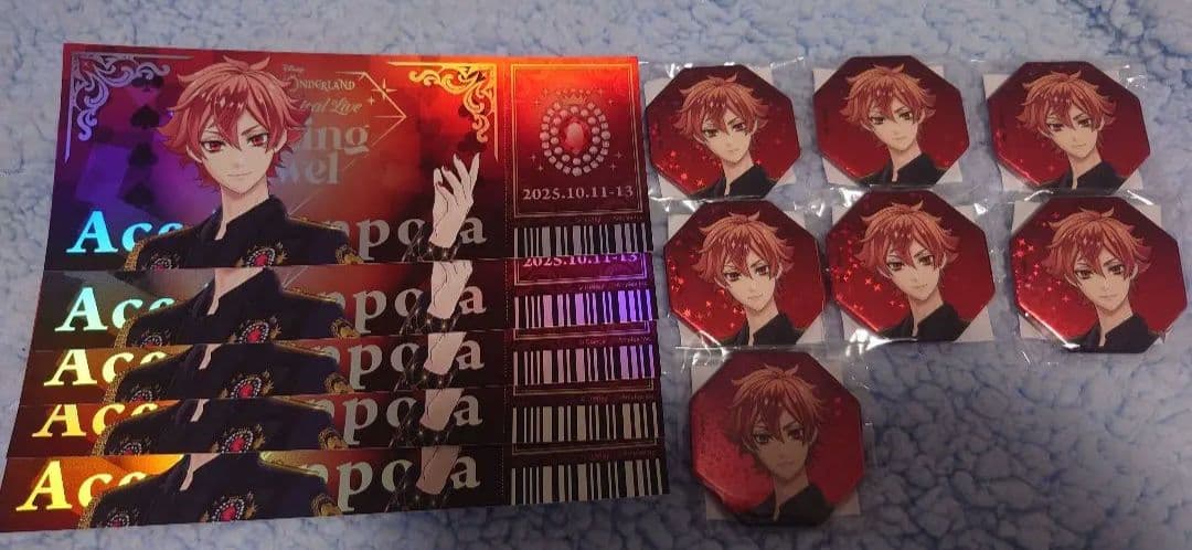 ツイステ ブレイジングジュエル チケット ホログラム缶バッジ エース