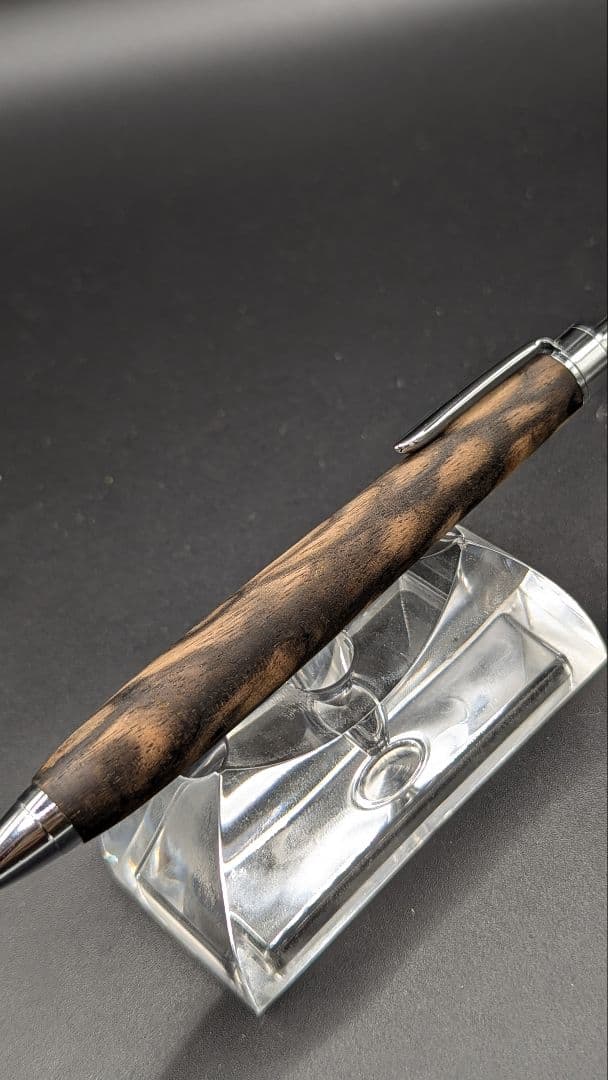 392ペン工房翌檜　極上　黒柿孔雀杢　木軸シャーペン　ボールペン