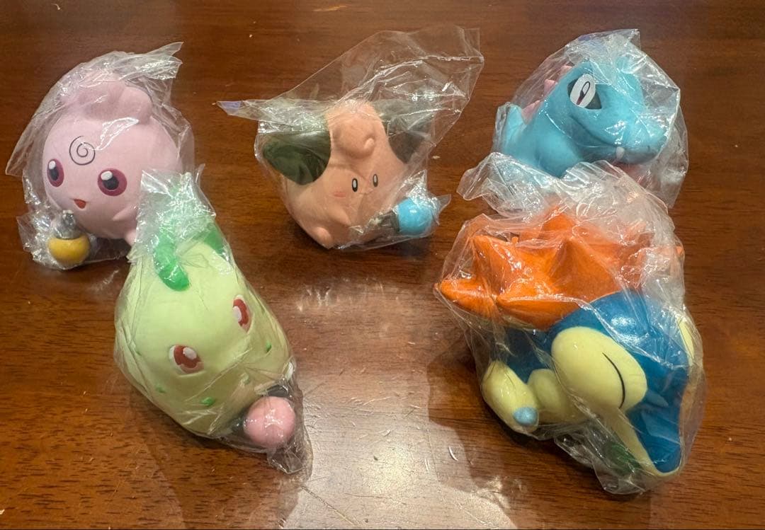 【激レア】バンプレストの「ふるえるポケモン」５種フルコンプセットです。