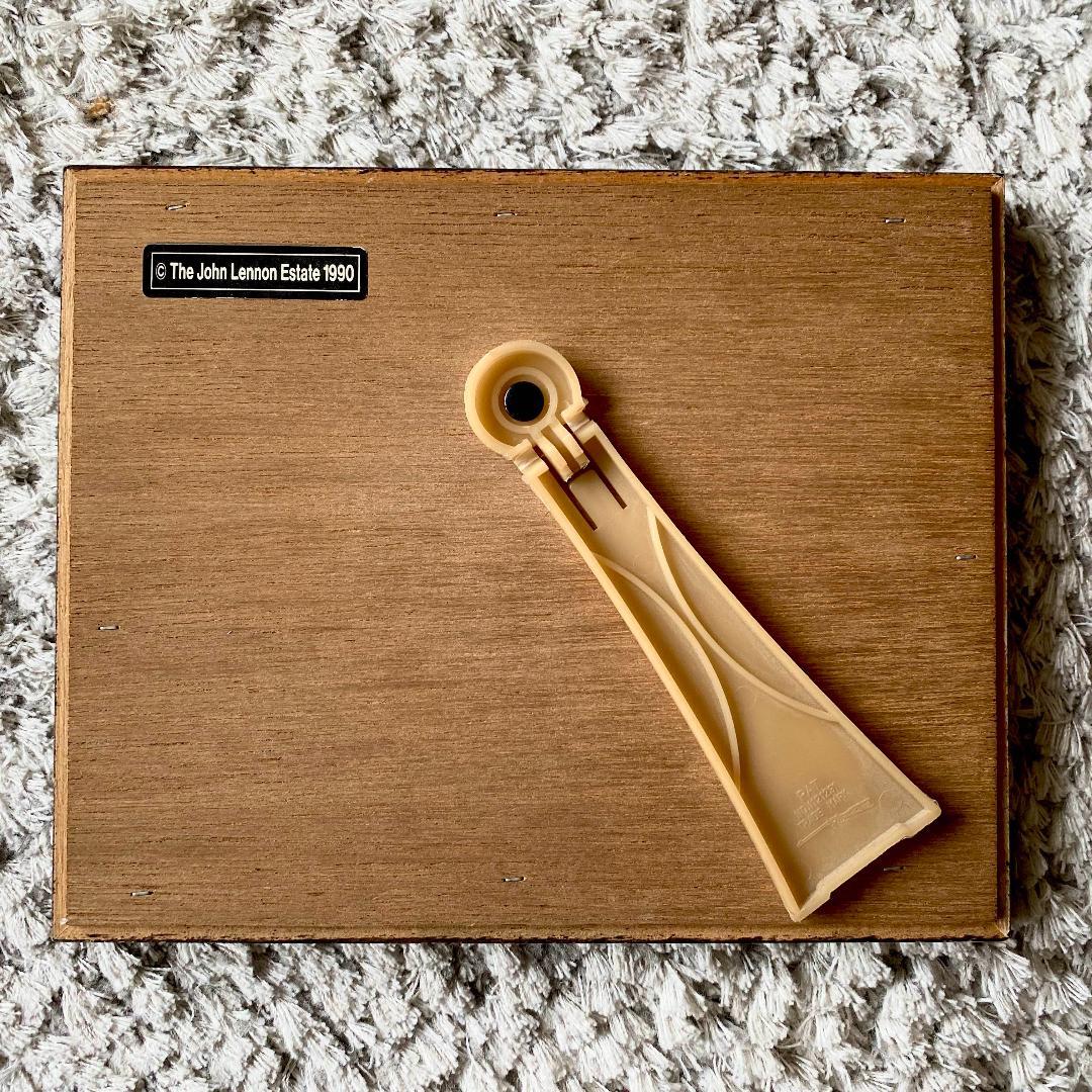 【激レア品】John & Yoko イラスト白磁板　木製フレームスタンド