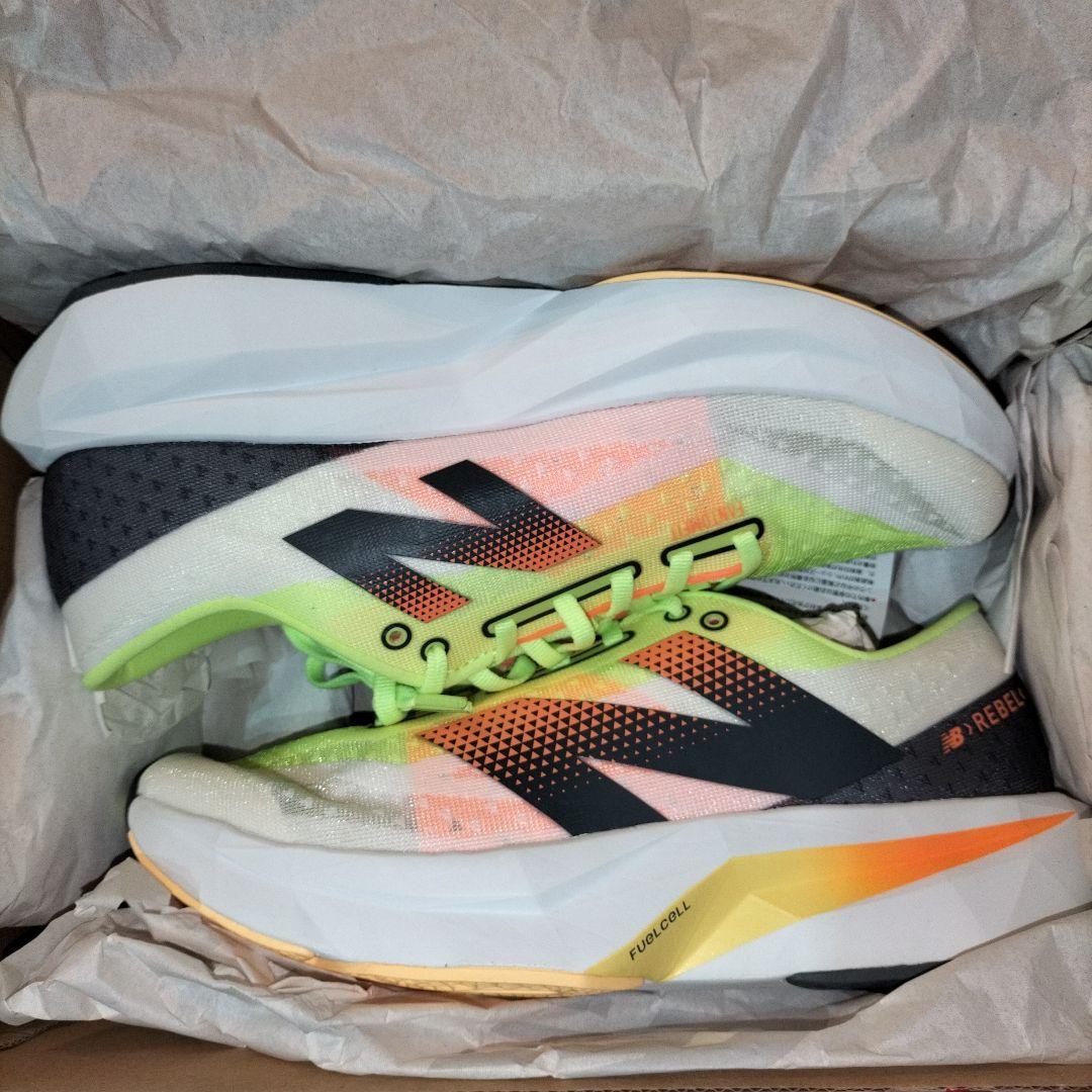 ニューバランス FuelCell Rebel v4 フューエルセル レベル v4
