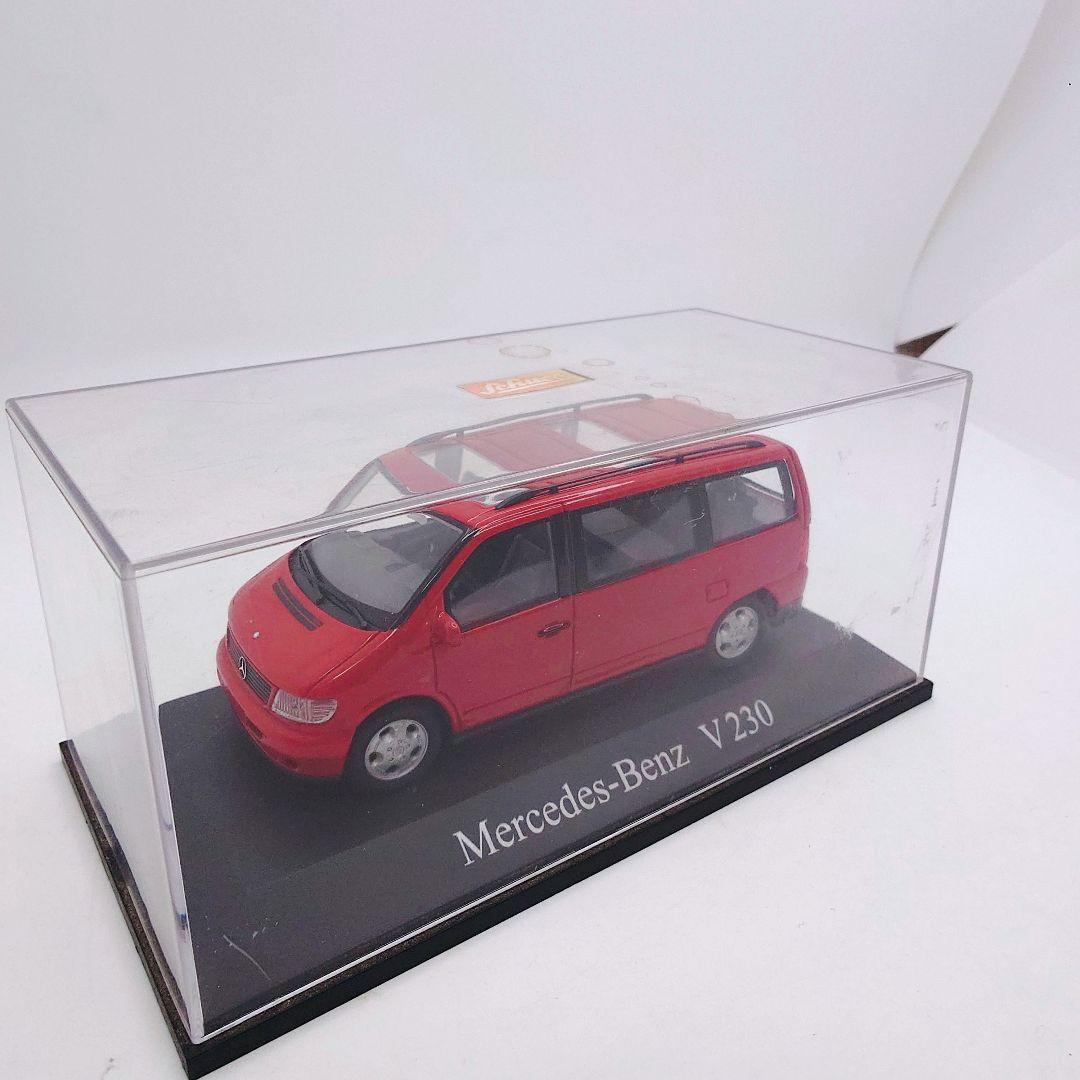 メルセデス ベンツ V230 1/43 ミニカー Vクラス 赤
