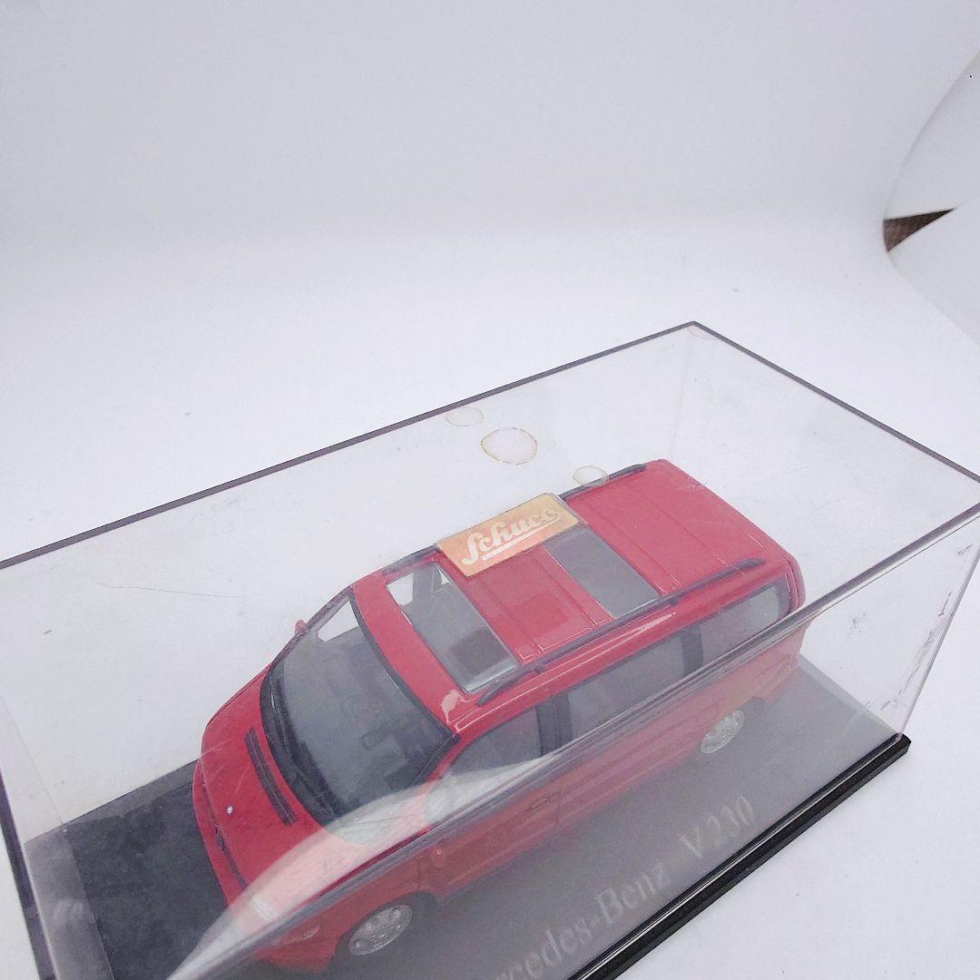 メルセデス ベンツ V230 1/43 ミニカー Vクラス 赤