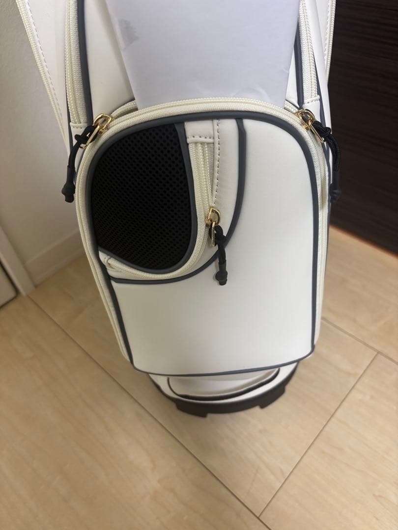 【新品未使用】ユナイテッドアローズゴルフ キャディバッグ ホワイト 軽量