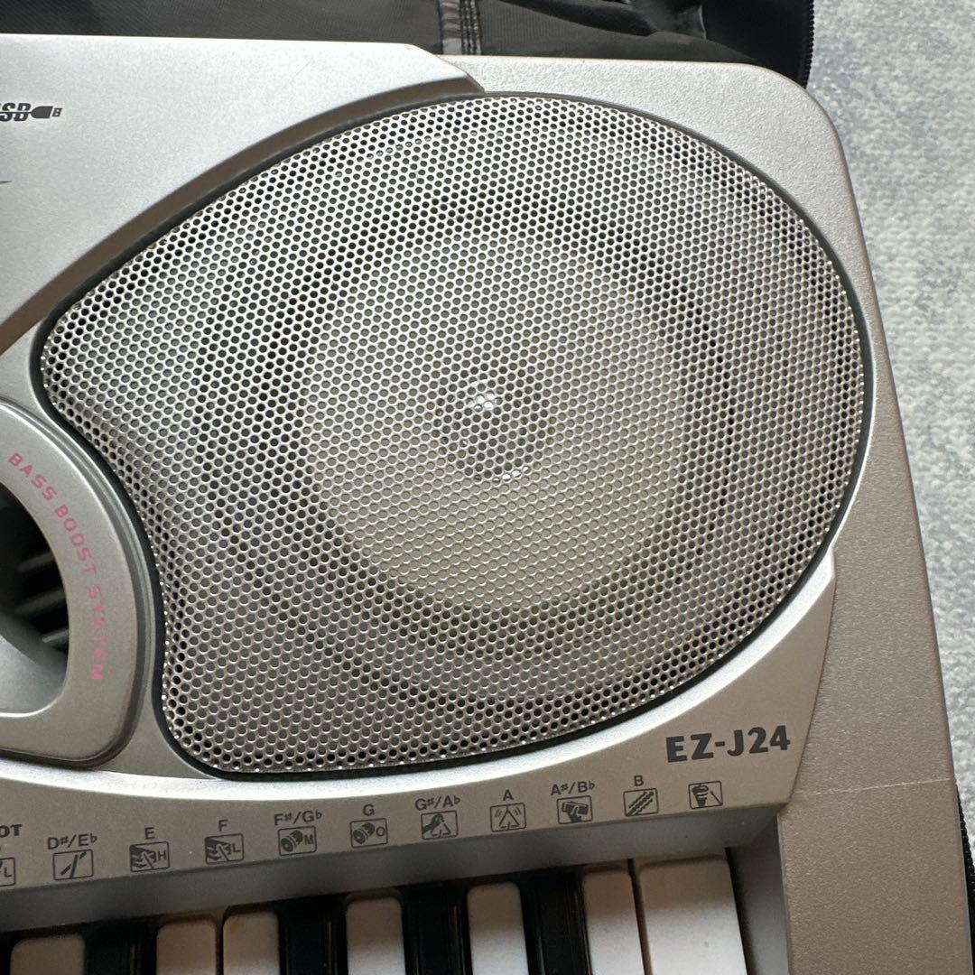 【送料込み】ヤマハ　YAMAHA 61鍵盤　キーボード　電子ピアノ　動作確認済み