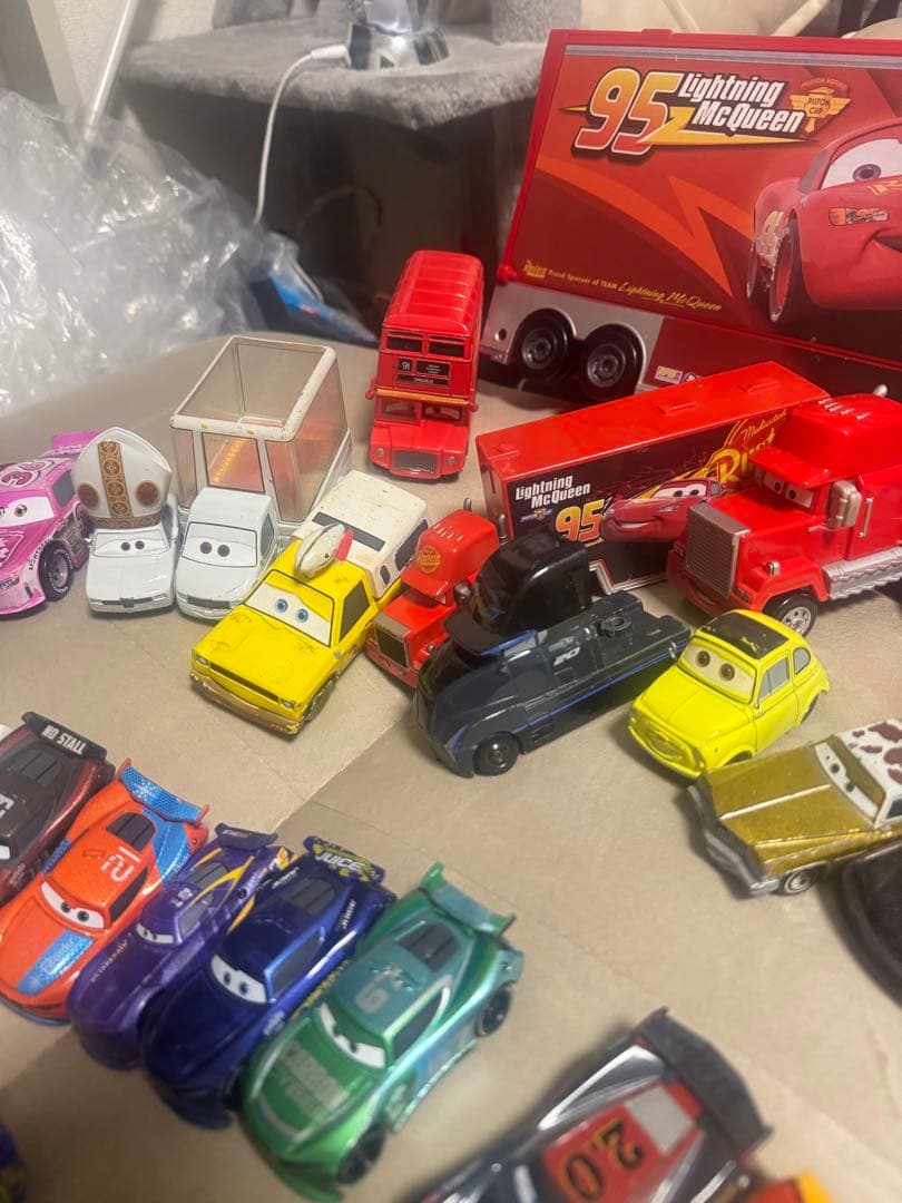 1つ500円以下　激レア品多数　カーズ トミカ マテル ミニカー 88台 セット