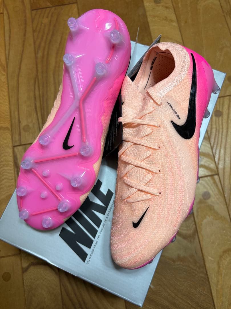 新品　大特価　ナイキ　ファントム GX 2 エリート AG-PRO