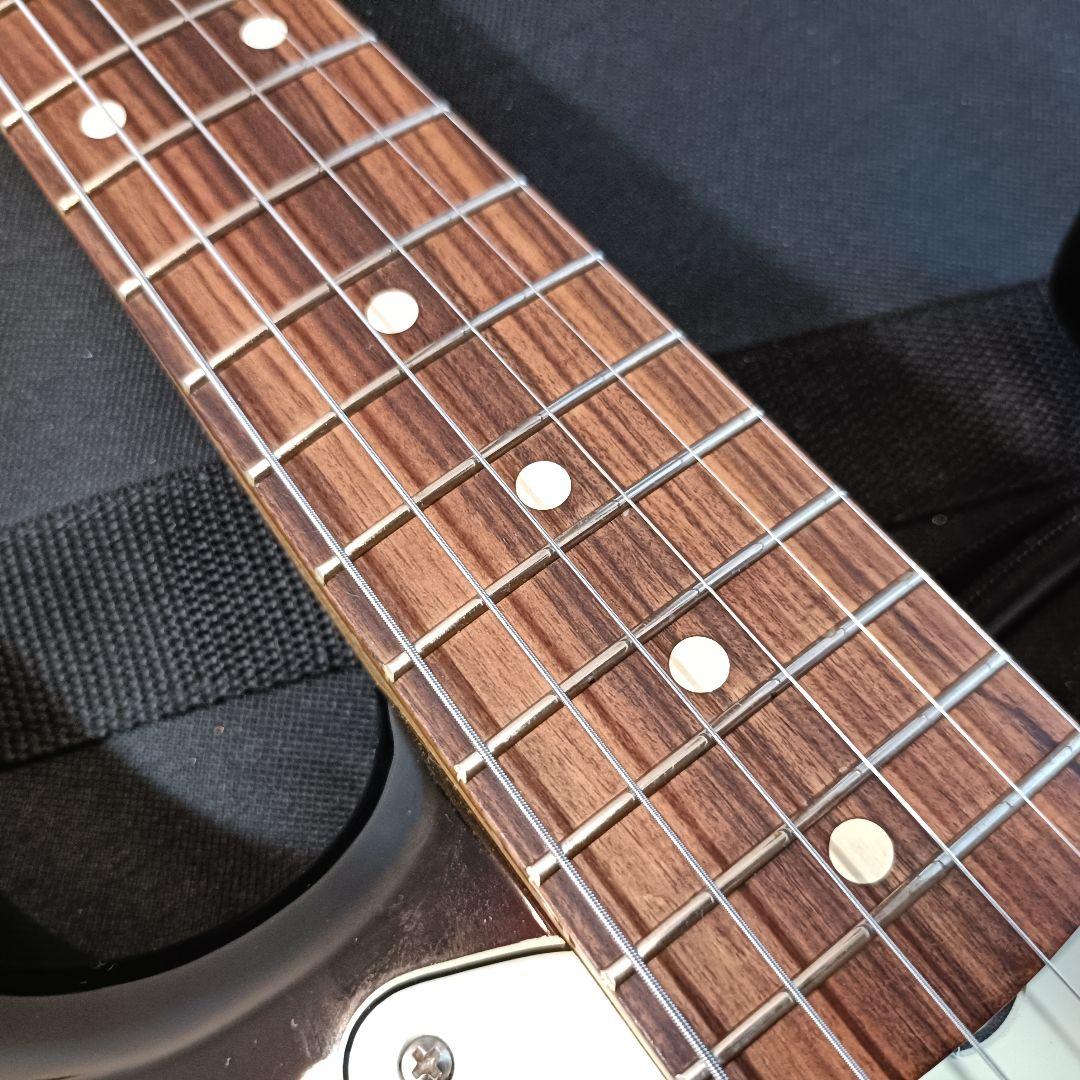 Fender Vintera 60s Strat 美品 追柾目ネック 3TS