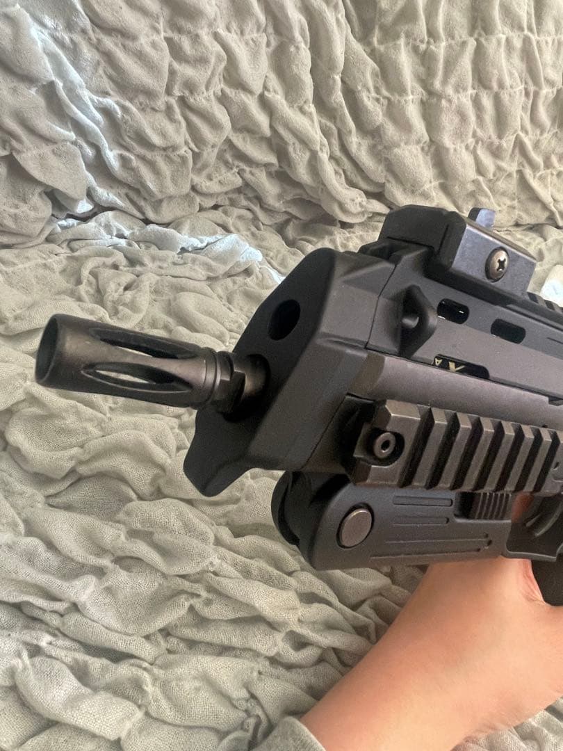 東京マルイ 電動コンパクトマシンガン MP7A1【BB弾付き】