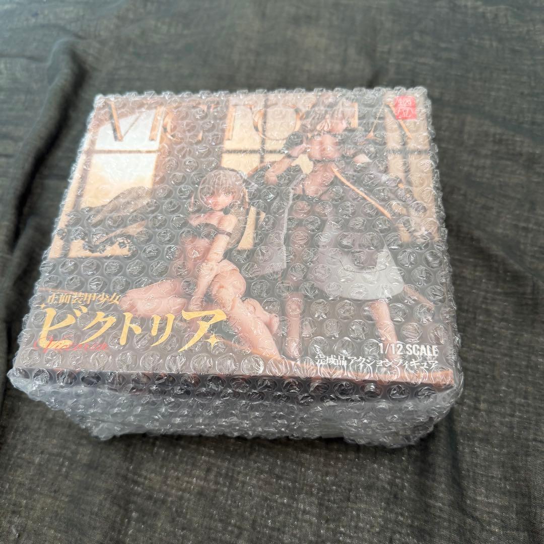 正面装甲少女 ビクトリア アクションフィギュア 蝸之殼Snail Shell