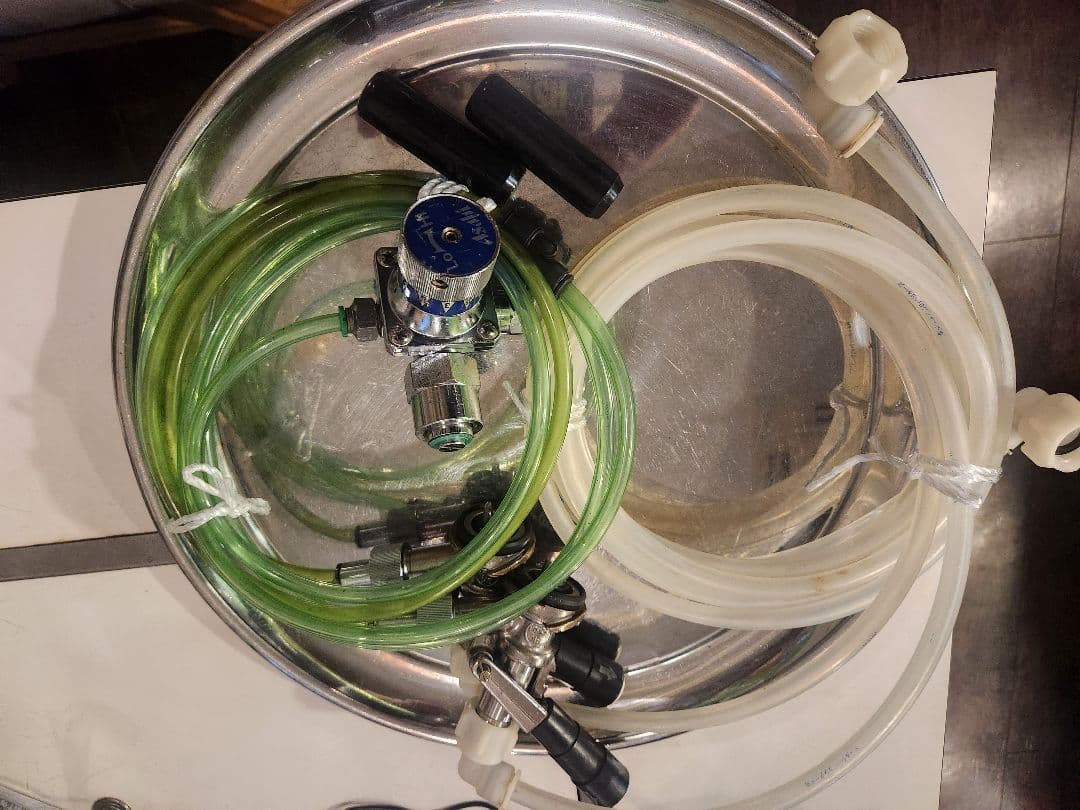 ニットクビールサーバーWコック レア木製コック付き 洗浄済み程度良好 フルセット