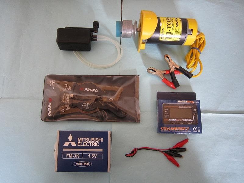 【程度良好】ラジコン　エンジン　ヘリコプター　飛行機　エンジン始動用具セット