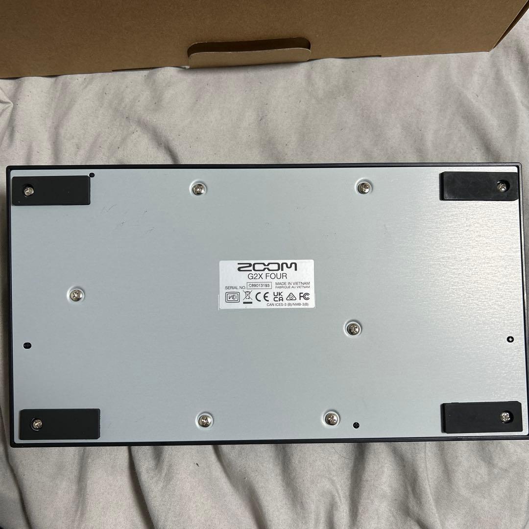 zoom g2-x FOUR マルチエフェクター