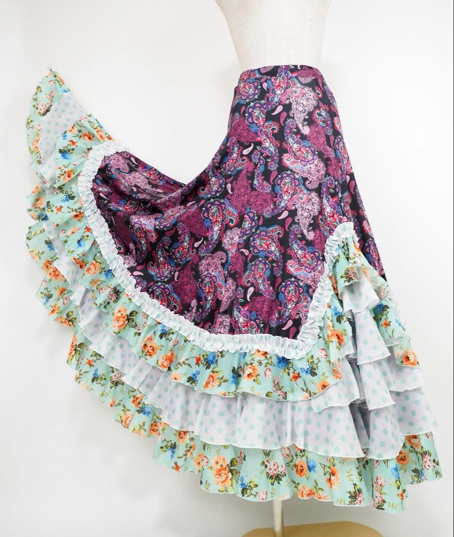 フラメンコ　ファルダ　新品　フラメンコ衣装　レッスンファルダ　Leirena