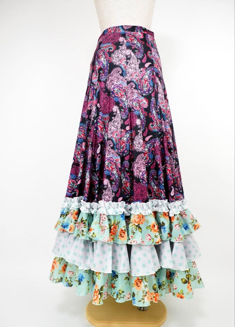 フラメンコ　ファルダ　新品　フラメンコ衣装　レッスンファルダ　Leirena