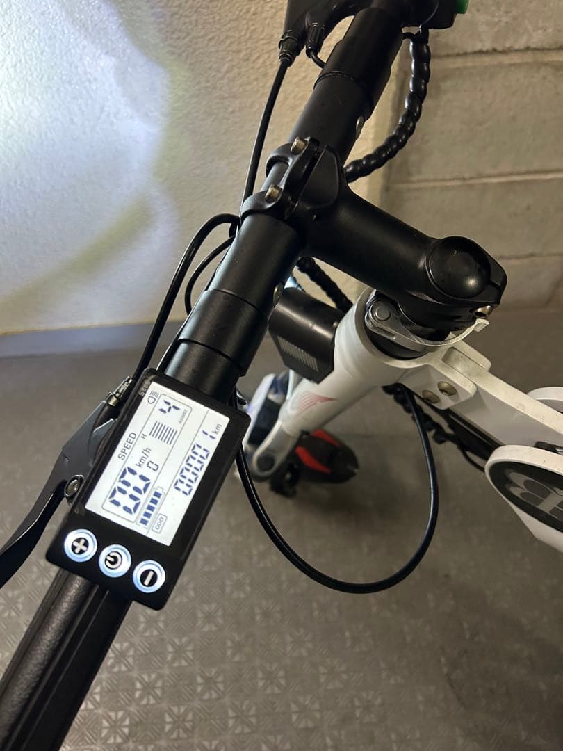 折りたたみ電動アシスト自転車 BORNTORUN GX 折畳 アシスト弱いです。