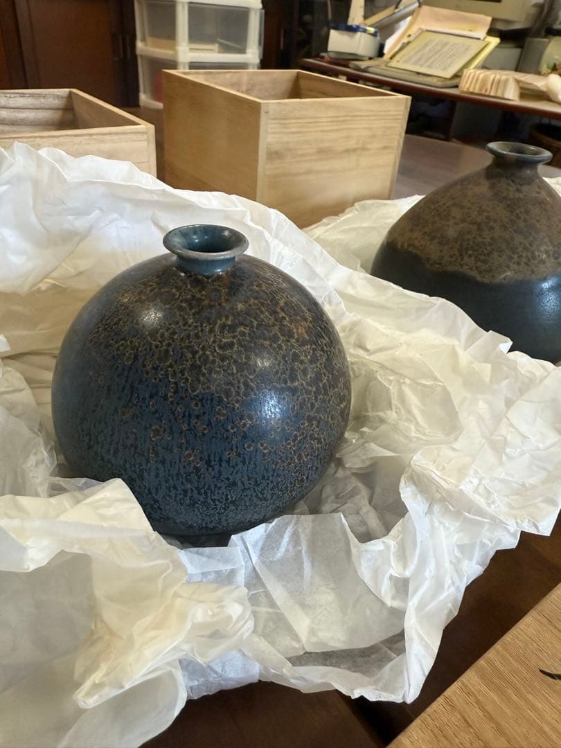 一輪差し　荒田耕治　笠間焼