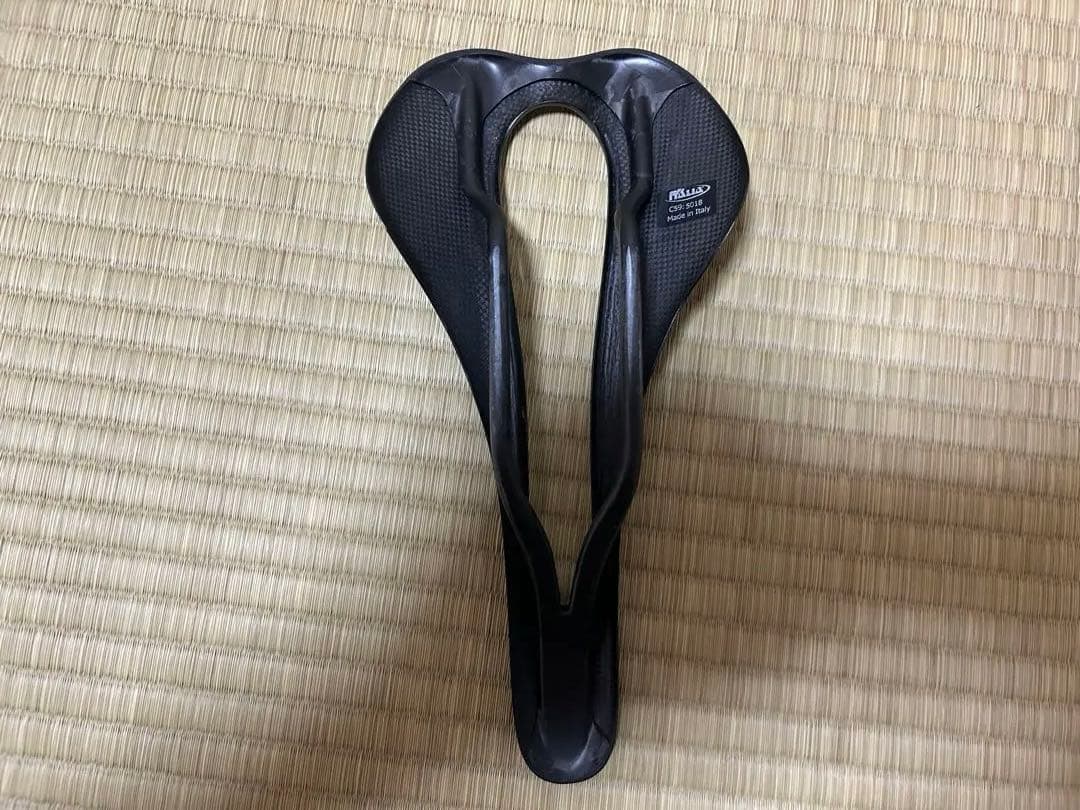 セライタリア　C-59 サドル