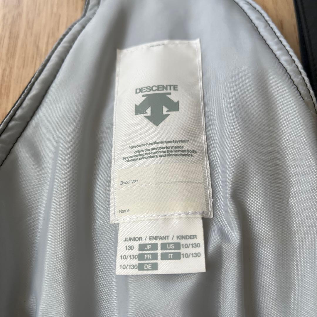 【美品】DESCENTE デサント 子ども用スキーウェア 上下セット 130