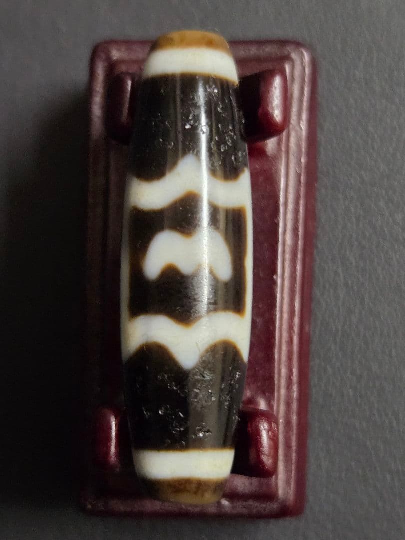 951 天珠　上質　大鵬鳥天珠 　　dzibeads！