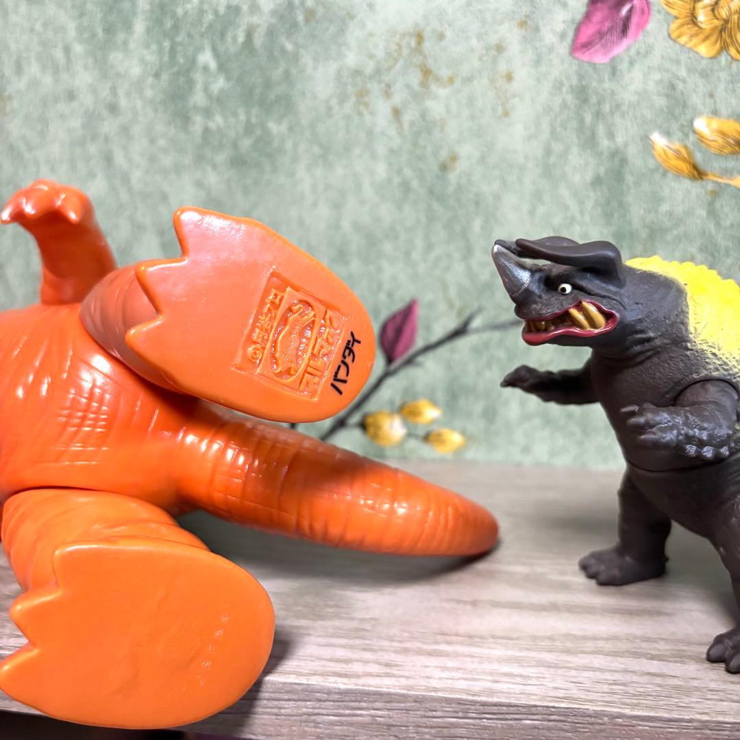 ブルマァク 『ネロンガ』 ソフビ オマケ付き ウルトラマン