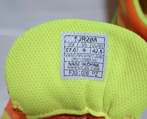 asics ランニングシューズ TARTHERZEAL　27cm