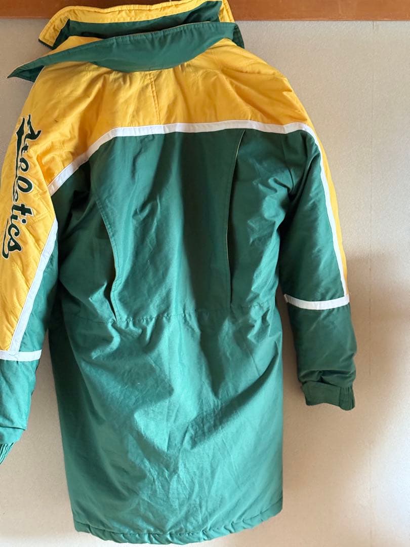 MLB メジャー　アスレチックスベンチコート　美品　みどりメンズM