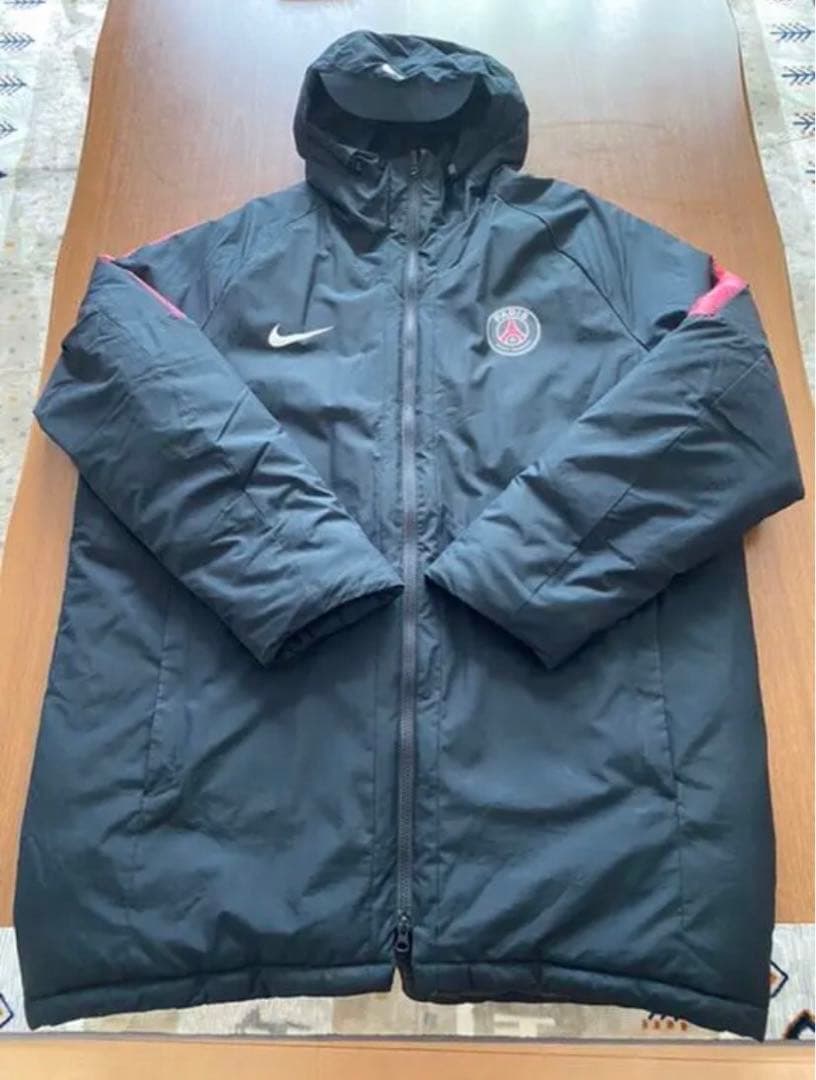 NIKE パリサンジェルマン ベンチコート