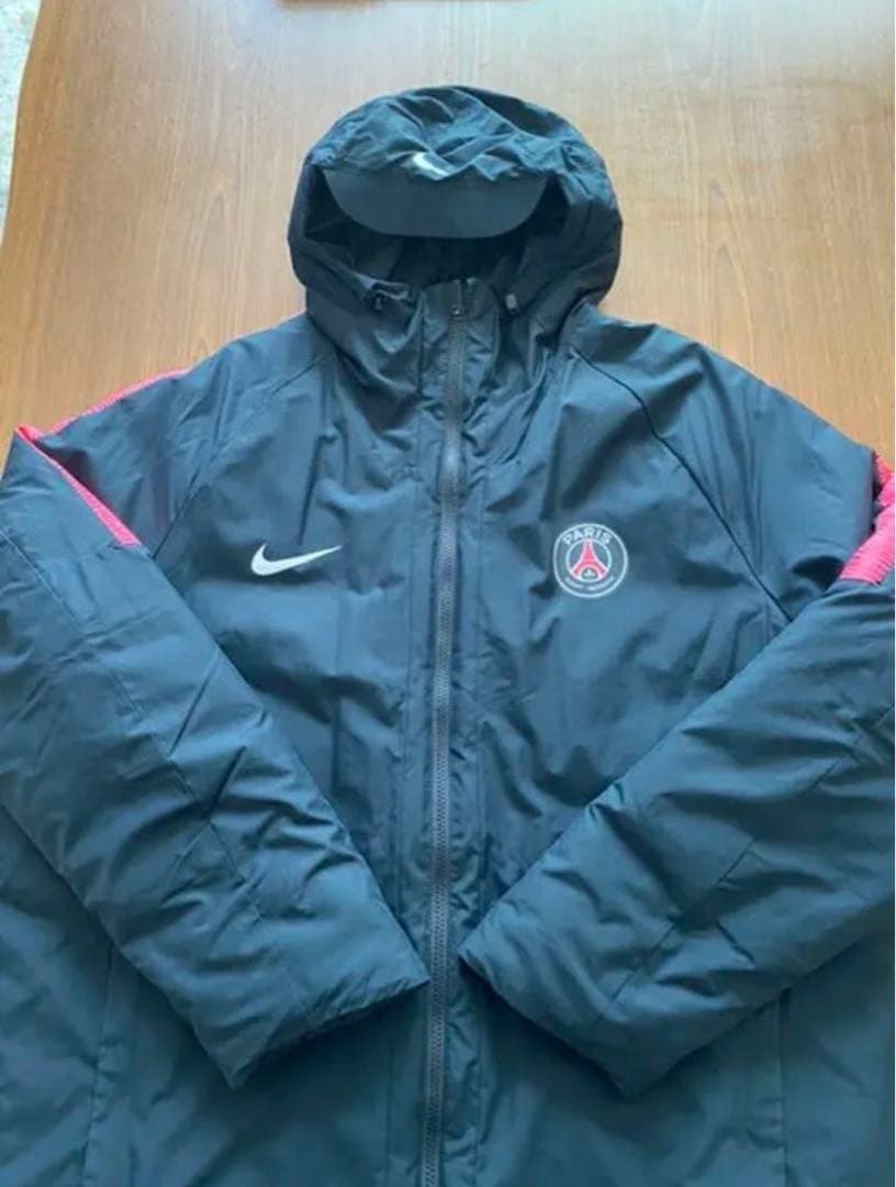 NIKE パリサンジェルマン ベンチコート