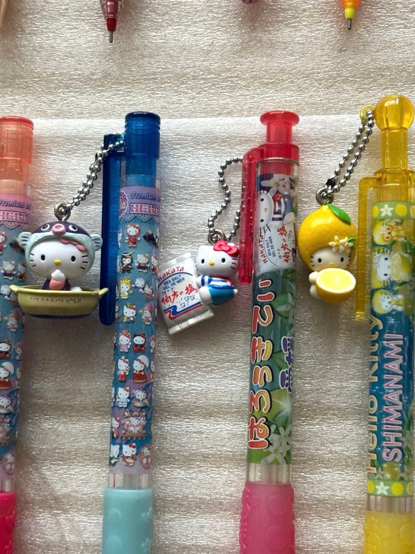 ご当地限定キティシャープペンシル　32本セット