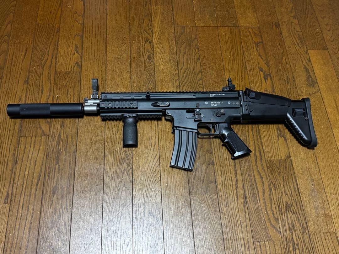 東京マルイ 次世代 スカーL ブラック eotech