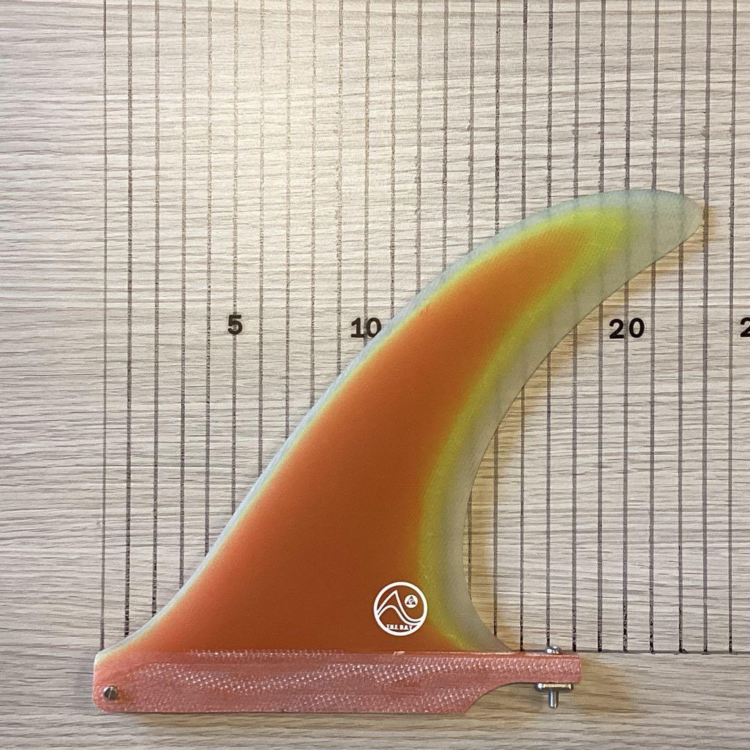 新品未使用シングルフィン7インチ　オレンジ、 スクリュー付き