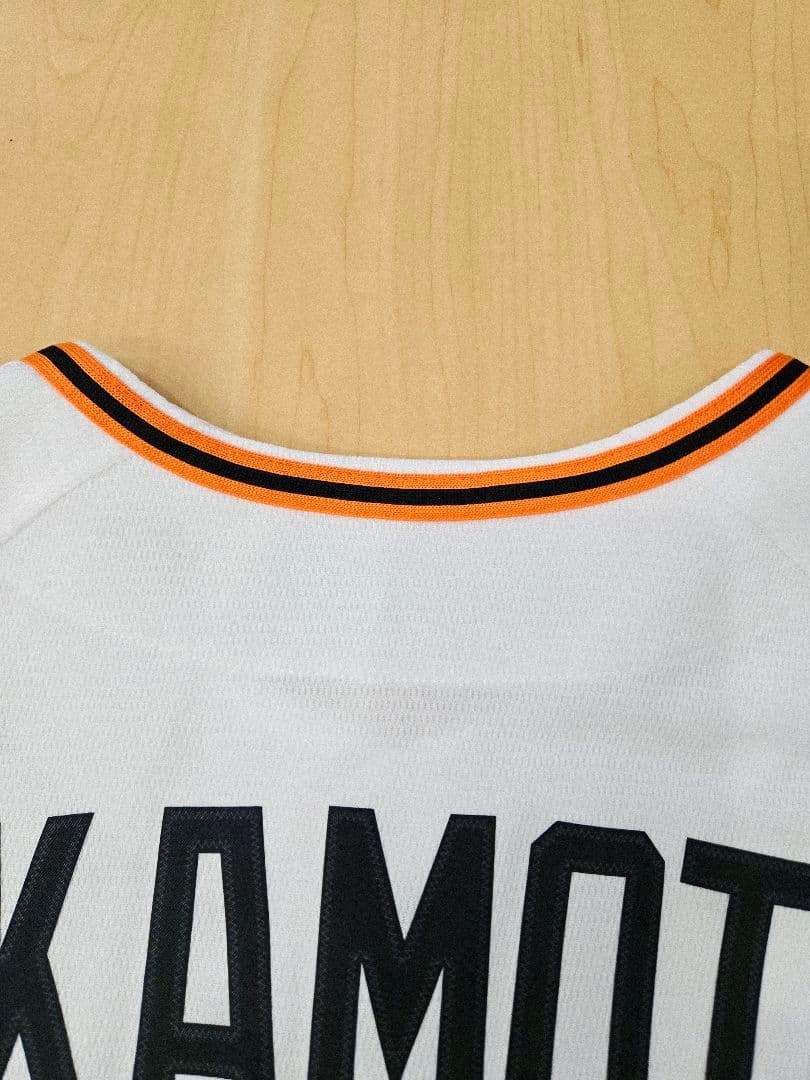 読売ジャイアンツ　岡本和真 ユニフォームNIKE Mサイズ