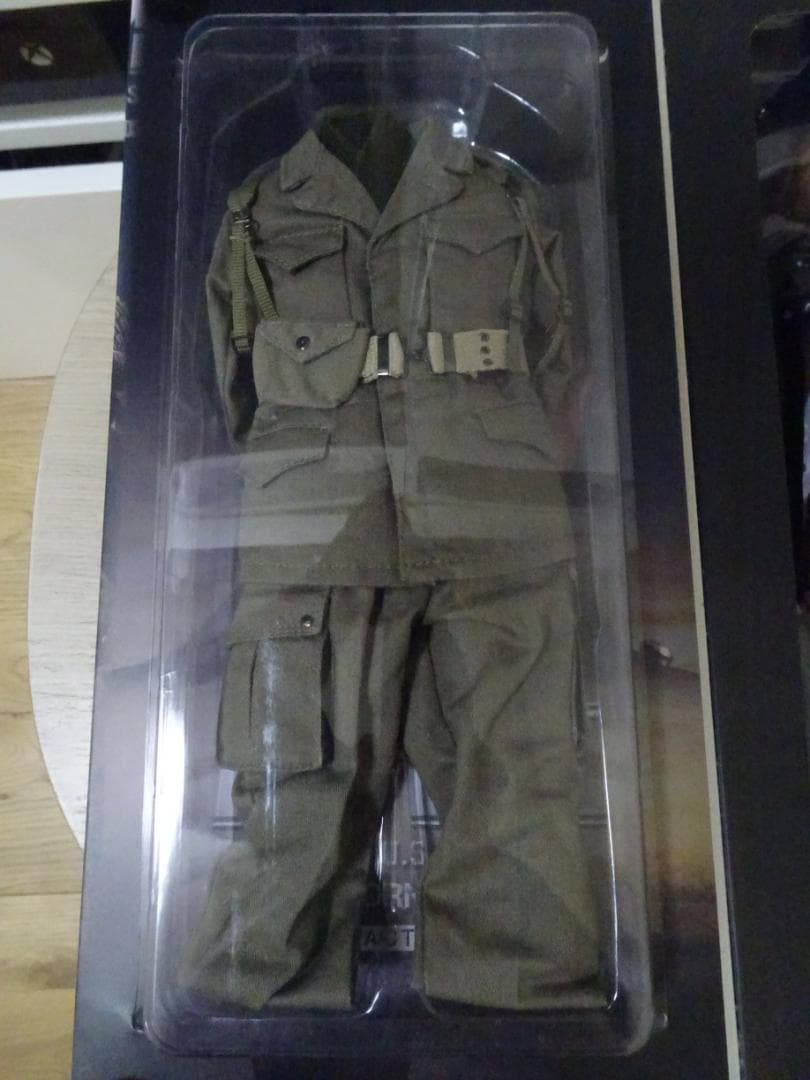 第506空挺歩兵連隊第101空挺師団 リチャード少佐 1/6スケール フィギュア