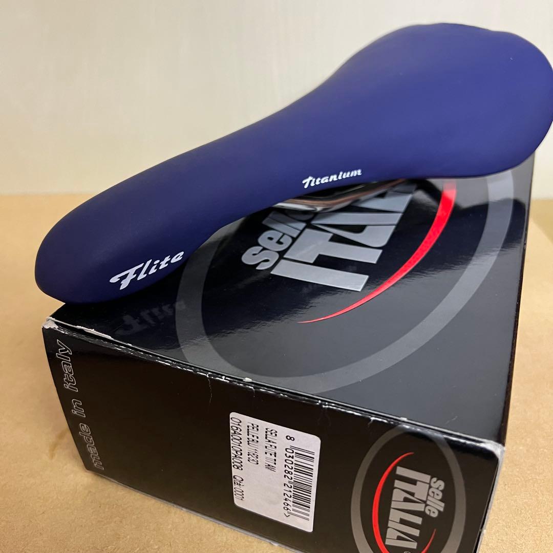新品未使用 ブルー Selle Italia FLITE TITANIUM