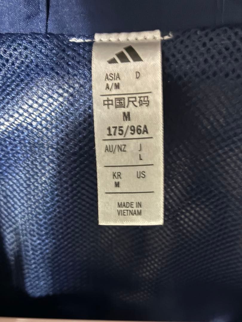 FC町田ゼルビア　2025年 アンセムジャケット adidas Lサイズ