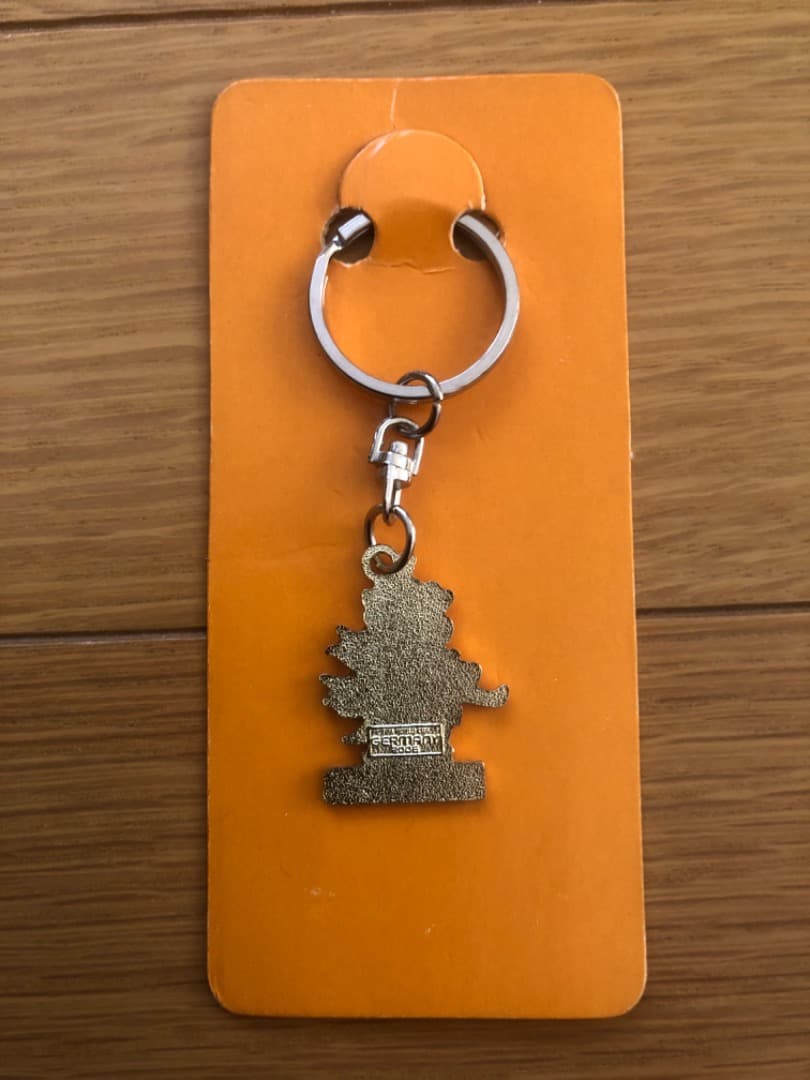 98年オランダ代表ユニフォーム　（オランダサッカー協会キーホルダー付き）