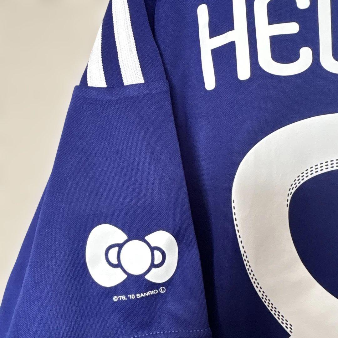 【51-40】2010年　日本代表　ハローキティコラボユニフォーム　新品