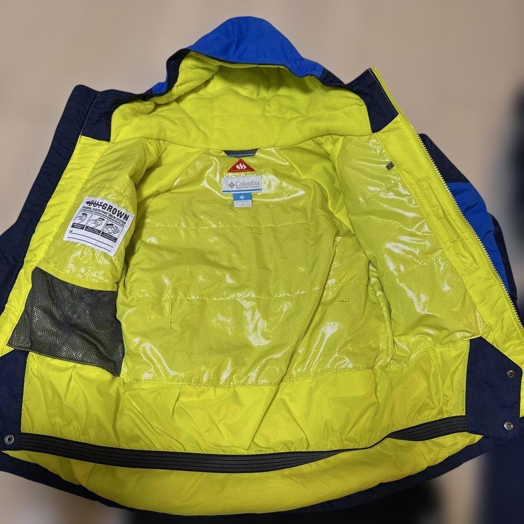 コロンビア　子ども用スキーウェアセット　ノースフェイススノーブーツ