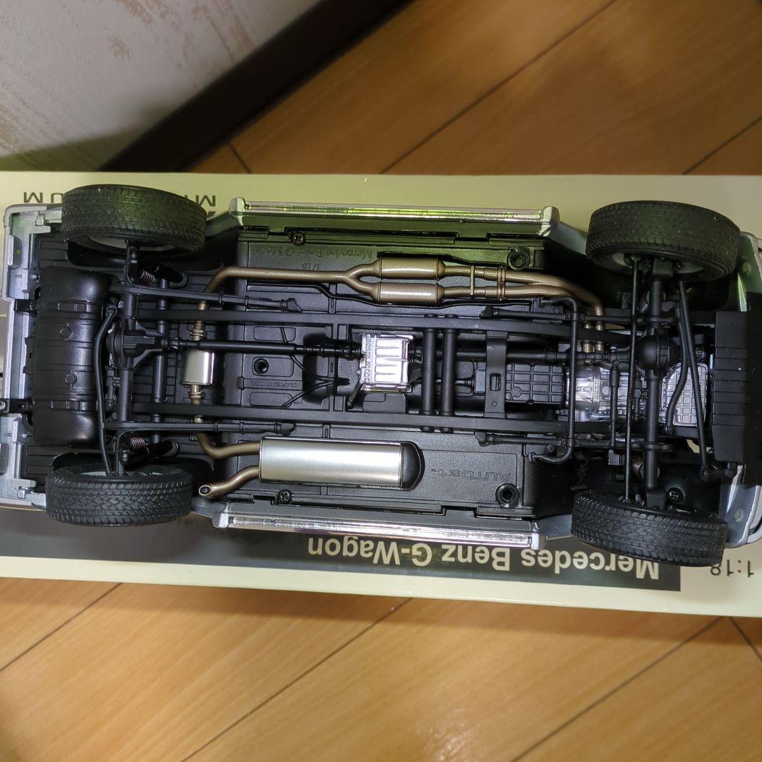 ミニカー AUTOart 1:18 Mercedes Benz G-Wagon